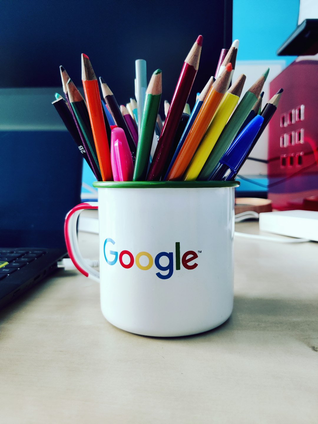 a-cup-of-pens-and-pencils-wq3xhe7-pao